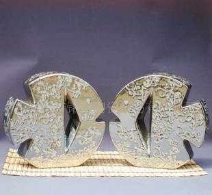 供應(yīng)陶瓷電鍍花瓶,景德鎮(zhèn)特色工藝品,陶瓷系列_禮品、工藝品、飾品_世界工廠網(wǎng)中國產(chǎn)品信息庫